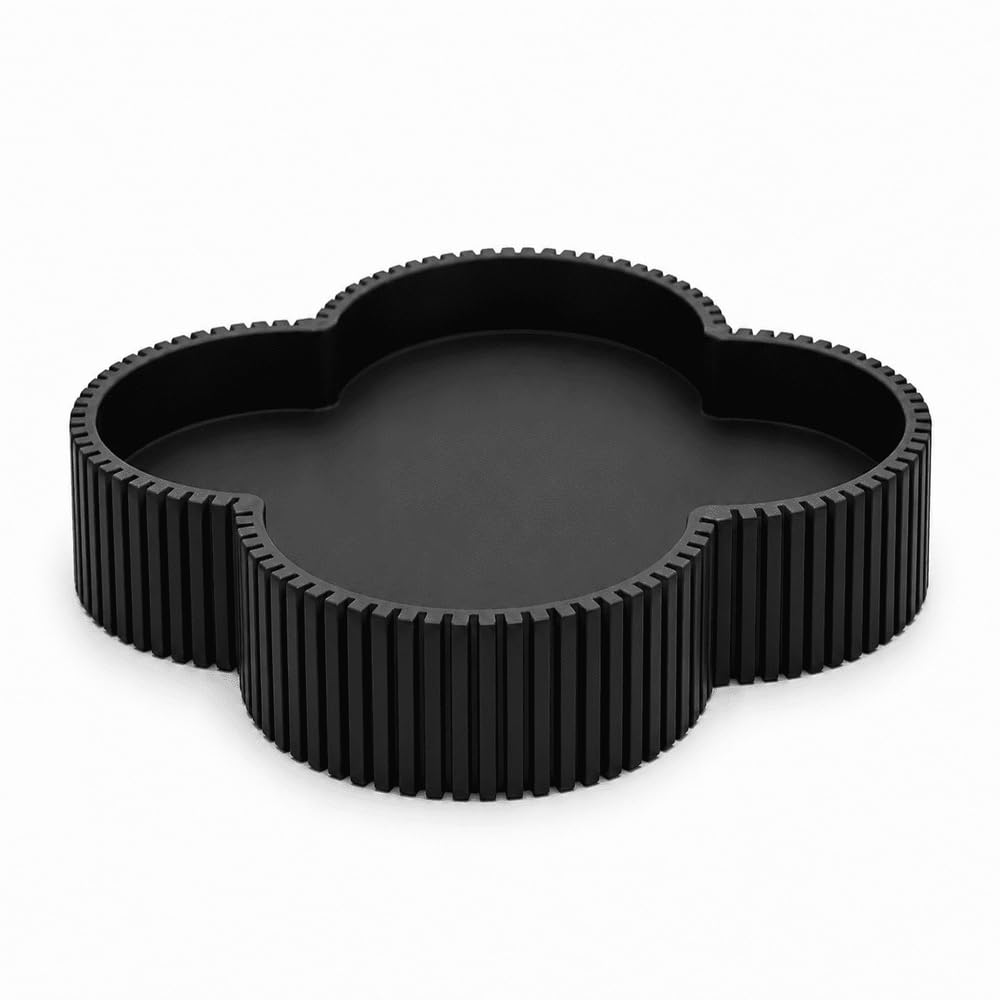 Black clover ribbed decorative tray, front view on white background